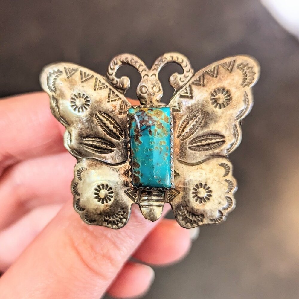 *Large* (17 g) 925 Artisan Butterfly Ring ~ Sterling Silver ~ Turquoise ~ 8.5